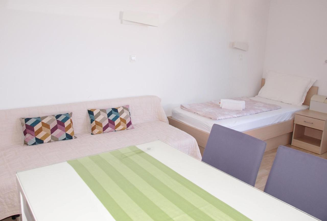 Apartments Beach มาคาร์สกา ภายนอก รูปภาพ